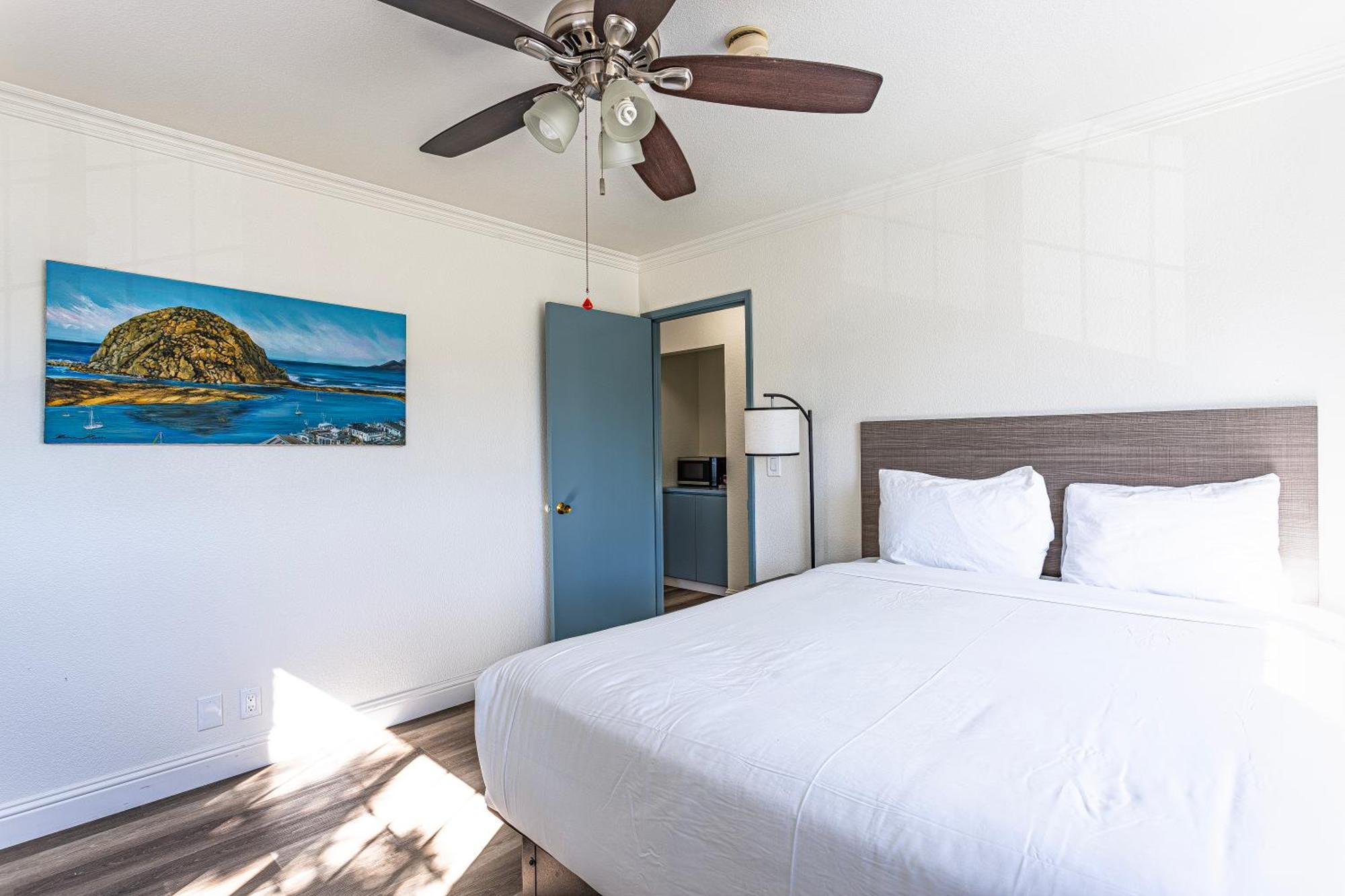 Coastal Breeze Inn Моро Бей Екстериор снимка