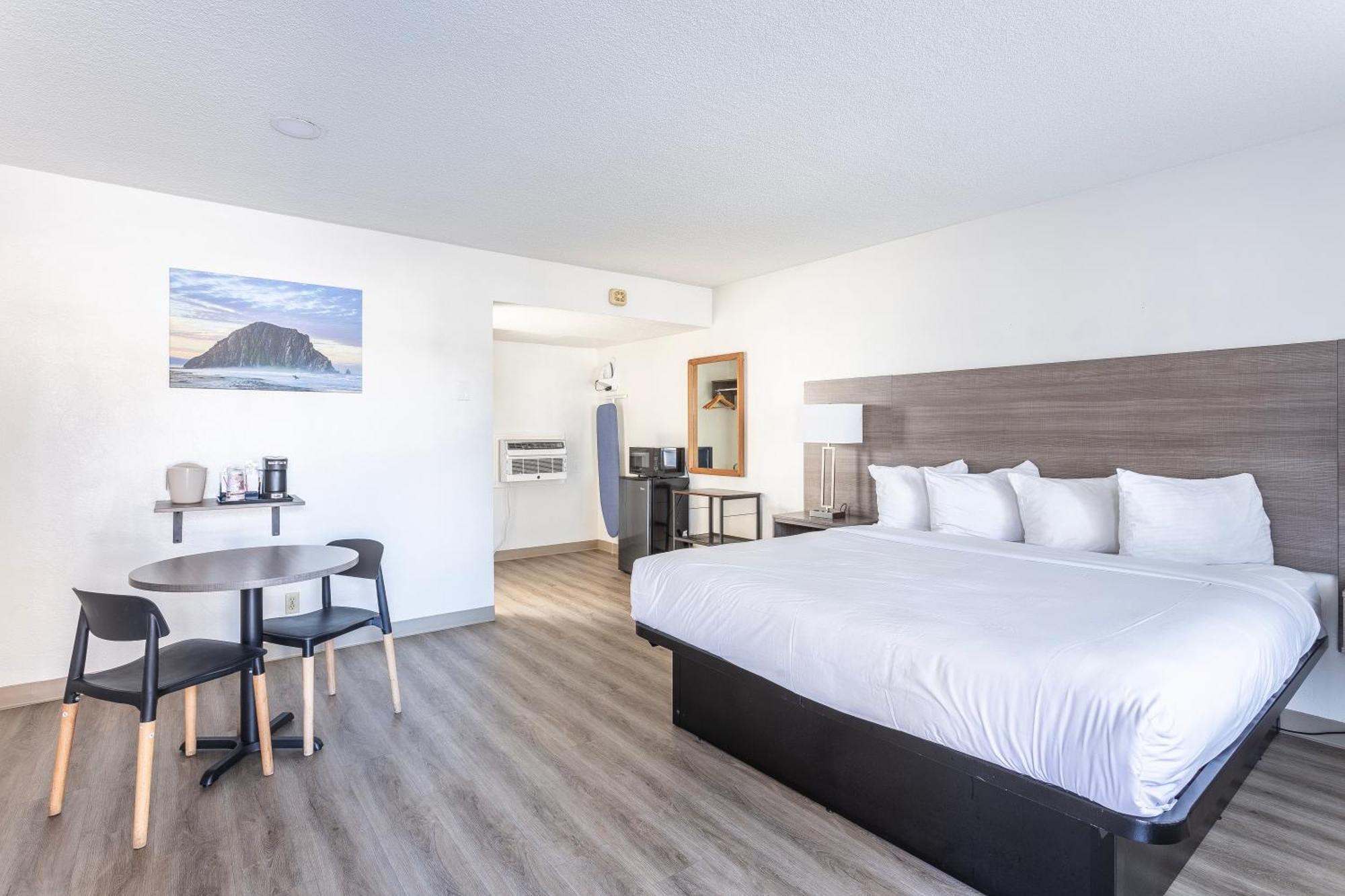 Coastal Breeze Inn Моро Бей Екстериор снимка