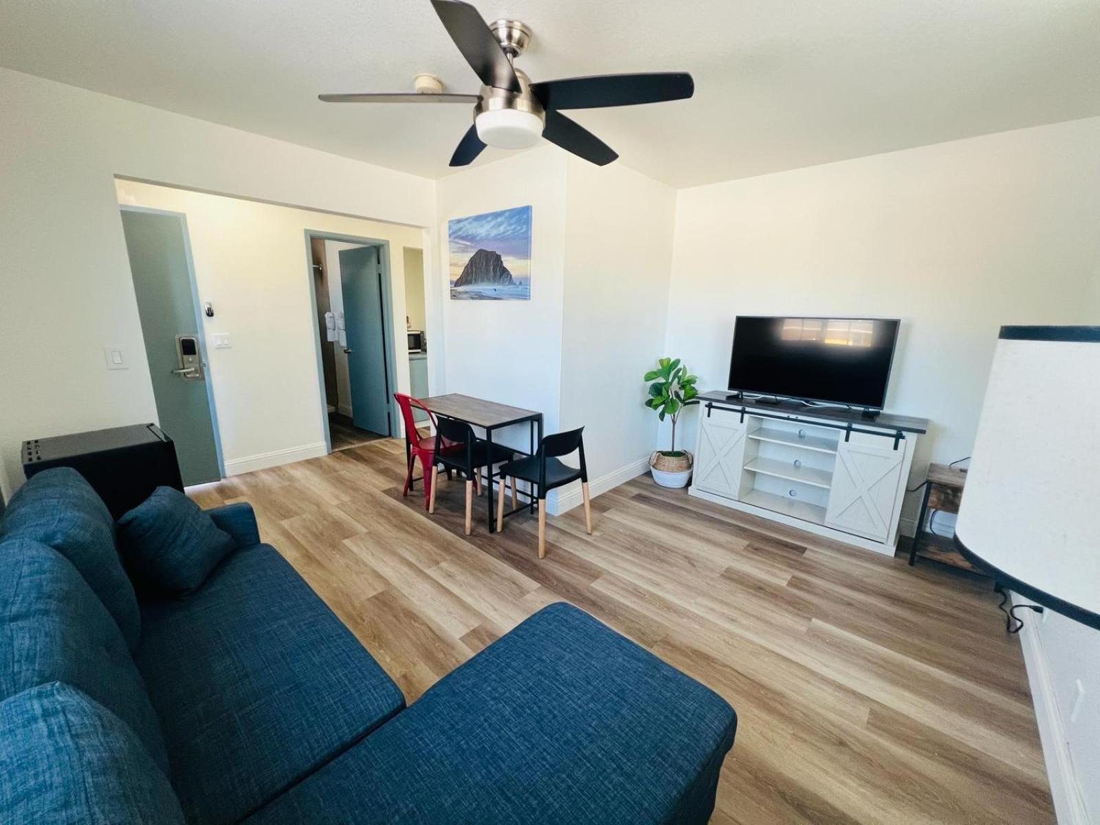 Coastal Breeze Inn Моро Бей Екстериор снимка